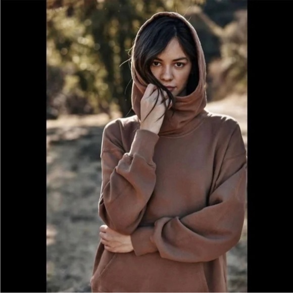 Velvet by Graham & Spencer Ora Soft Fleece Hoodie XS Brown - Picture 2 of 7